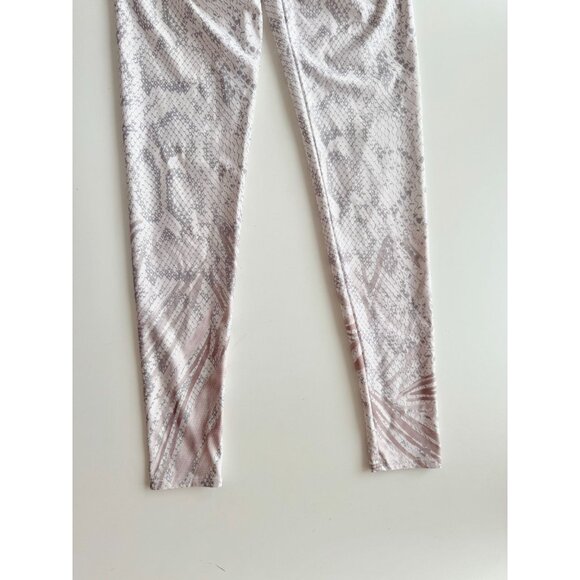 ONZIE Athena Grey White Snake Printed High Rise Ankle Leggings, Size S - Picture 9 of 14